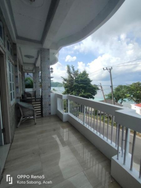 FURQAN GUEST HOUSE Family